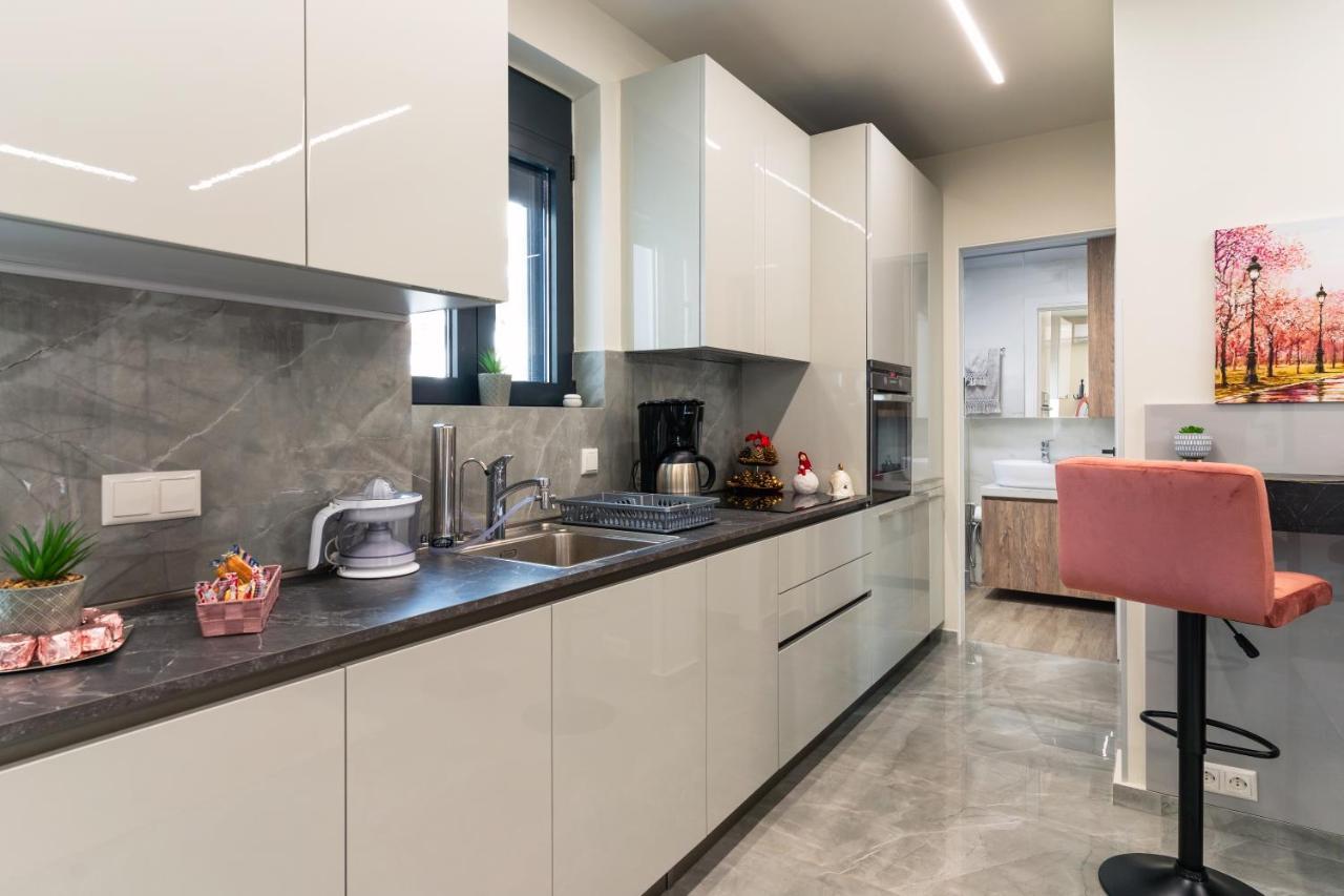 טריקלה Olina'S Luxury Apartment מראה חיצוני תמונה